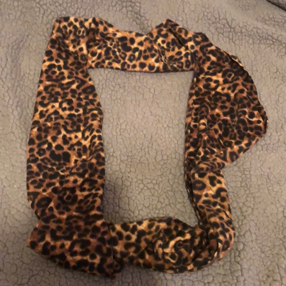 Infinity cheetah scarf